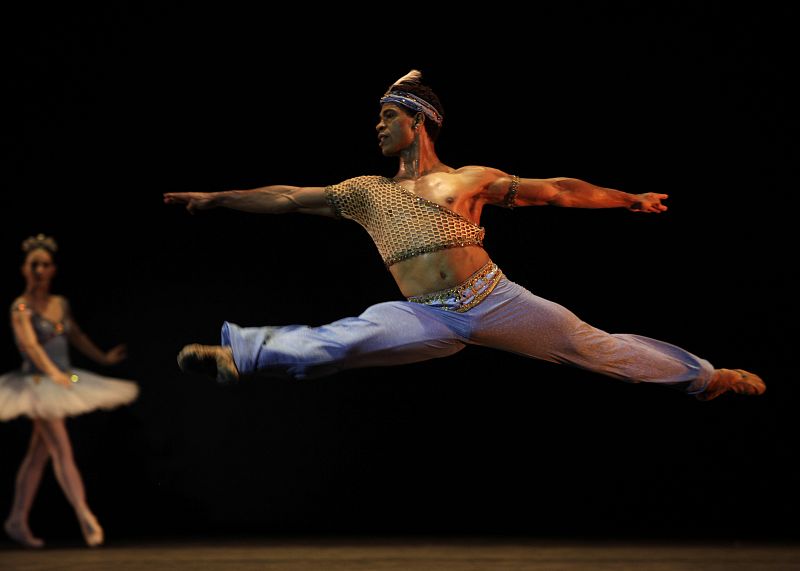 Carlos Acosta y Tamara Rojo del Royal Ballet de Londres