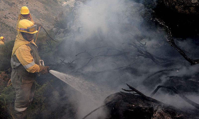 INCENDIO ÁVILA