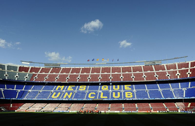 La 'casa' del vigente campeón, el Barça, fue sede de la final de 1999, que coronó al Manchester de Beckham.