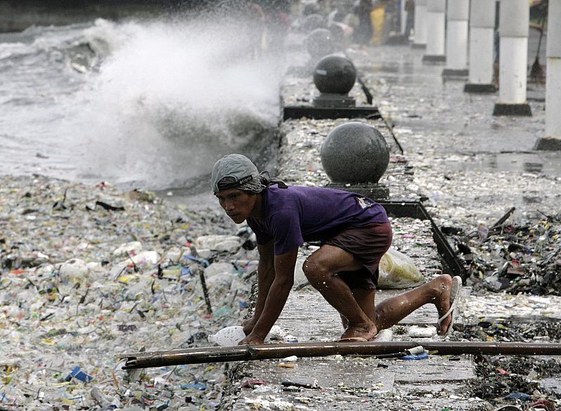 FUERTES TORMENTAS EN FILIPINAS