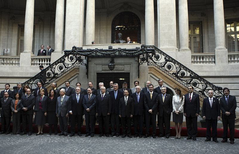 GABINETES DE ARGENTINA Y CHILE SE REÚNEN PARA AMPLIAR PROCESO DE INTEGRACIÓN