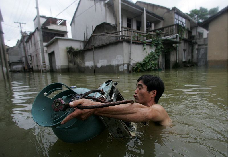 CHINA AFECTADA POR EL TIFÓN MORAKOT