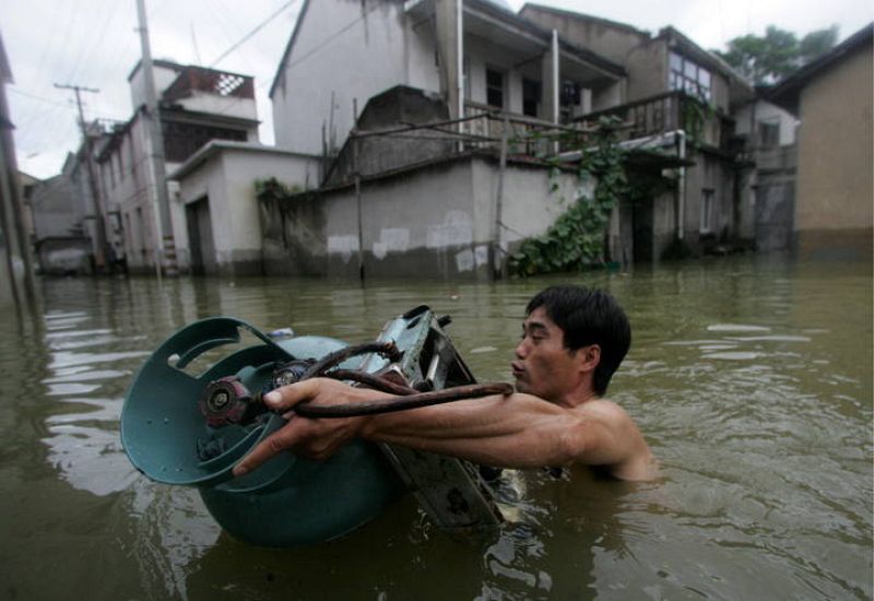 CHINA AFECTADA POR EL TIFÓN MORAKOT