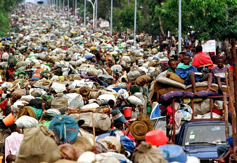 CLOSE TO A MILLION PEOPLE ARE ON WAY BACK FROM ZAIRE TO RWANDA.