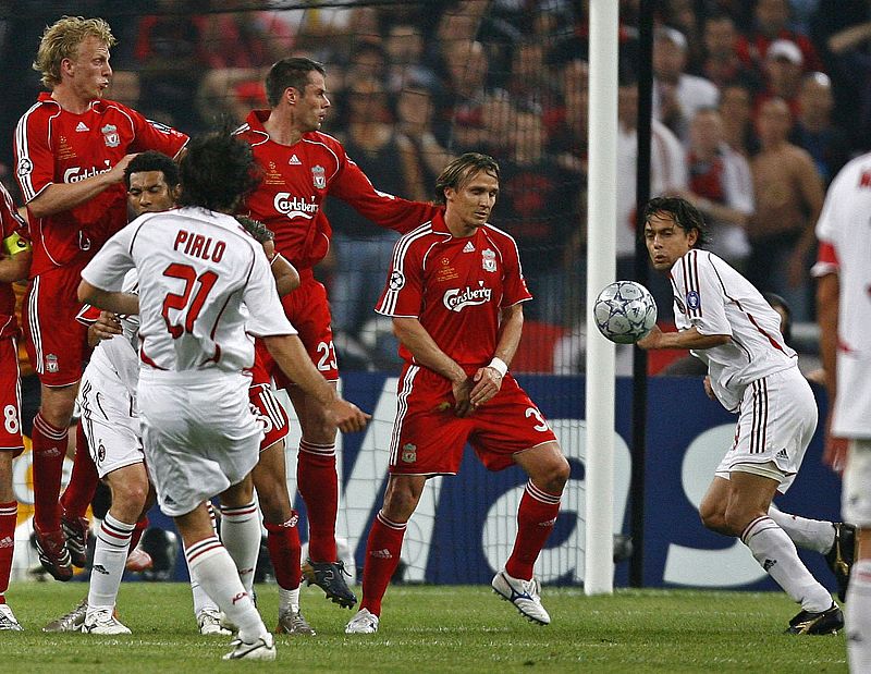 Andrea Pirlo siempre se ha caracterizado por ser un experto lanzador de faltas