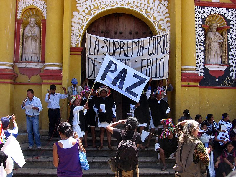 DOS MIL INDÍGENAS MEXICANOS PIDEN A CORTE NO LIBERAR A CONDENADOS POR MATANZA