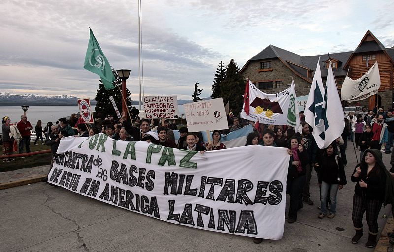 Protestas contra el acuerdo militar entre Colombia y EE.UU.