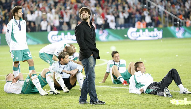 Después de llevar al Werder Bremen a la final de la UEFA, Diego se perdió el partido por sanción. Su equipo perdió ante el Shakhtar