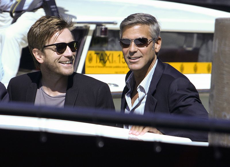 Clooney y McGregor a su llegada al Palazzo del Casino