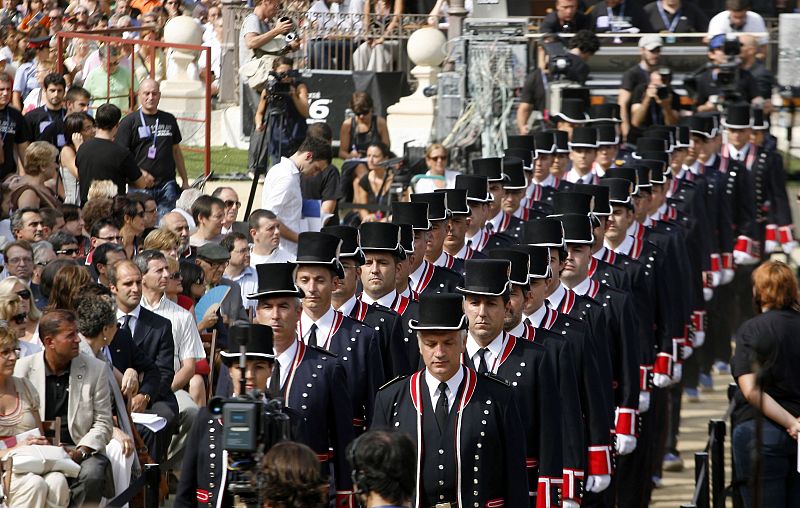 Cuerpo de gala de los Mossos en el acto institucional de la Diada