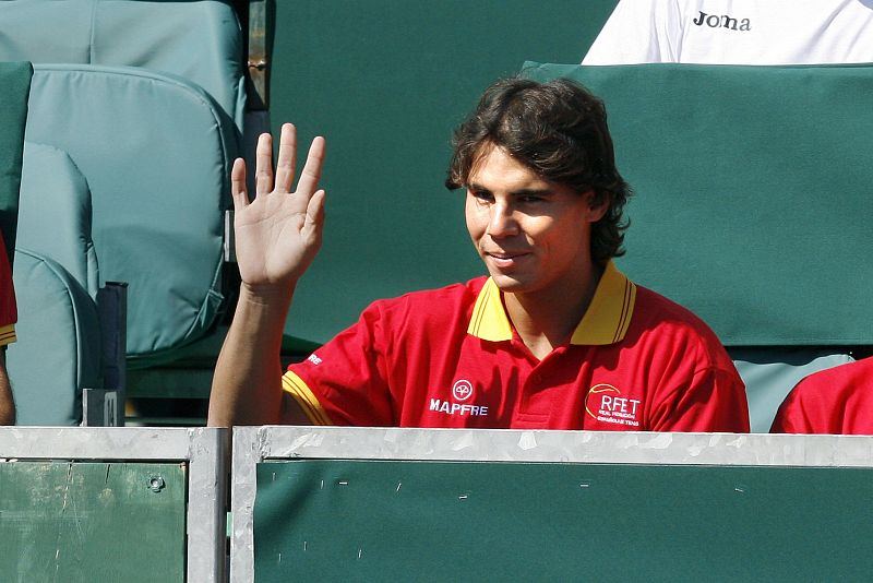 Nadal ha estado en la grada junto a sus compañeros del equipo español de Copa Davis.