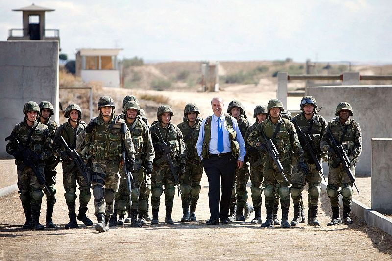 Velasco, Del Bosque y Adriá, caras para el Día de la Fiesta Nacional