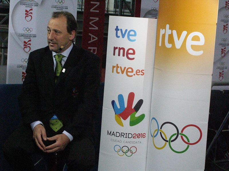 Imagen del atleta Fermín Cacho en uno de los sets de TVE en Copenhague.