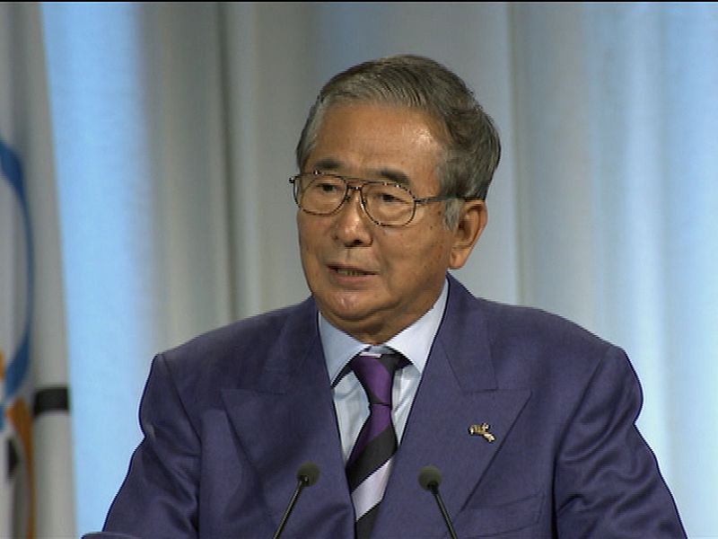 El Gobernador de la ciudad de Tokio, Shintaro Ishihara, en un momento de su intervención ante el COI.