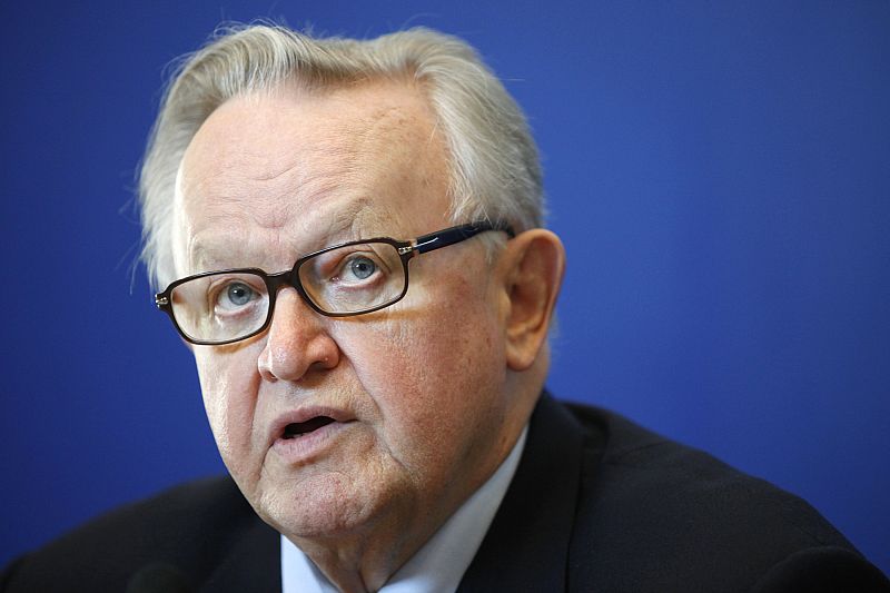 El ex presidente finlandés y mediador internacional Martti Ahtisaari, premiado el año pasado.