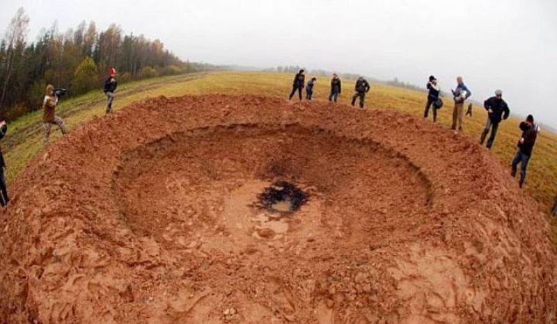 Afortunadamente el objeto cayó en una granja en la afueras de la localidad de Mazsalaca, por lo que no se produjo ningún daño personal.