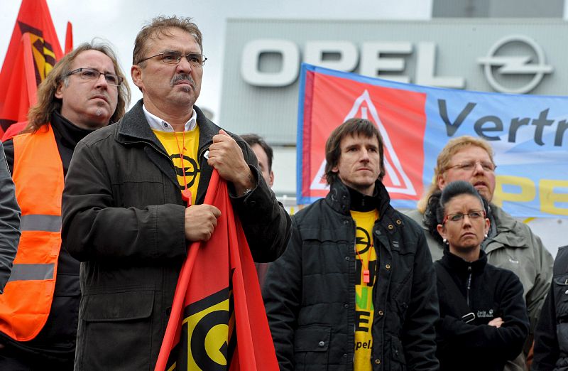 HULEGA DE TRABAJADORES DE OPEL EN ALEMANIA