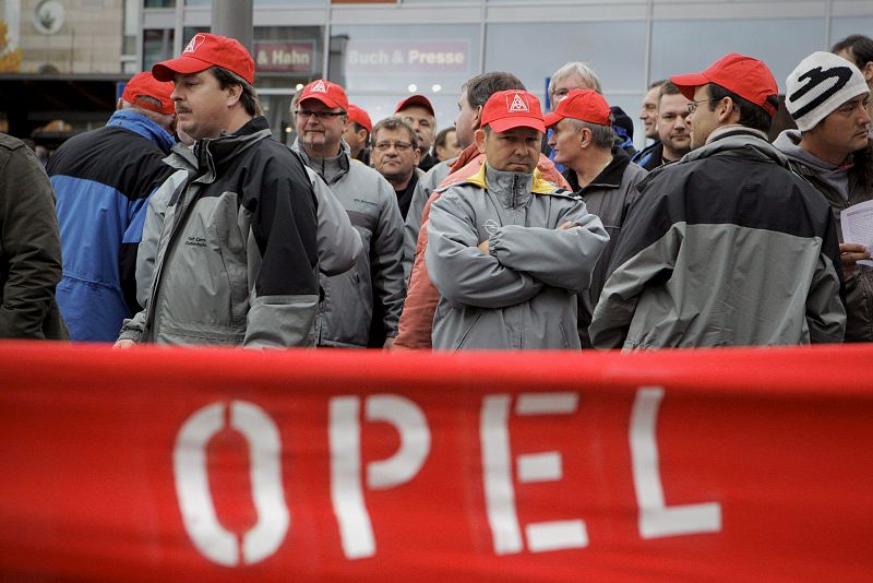 TRABAJADORES DE OPEL DE HUELGA EN ALEMANIA