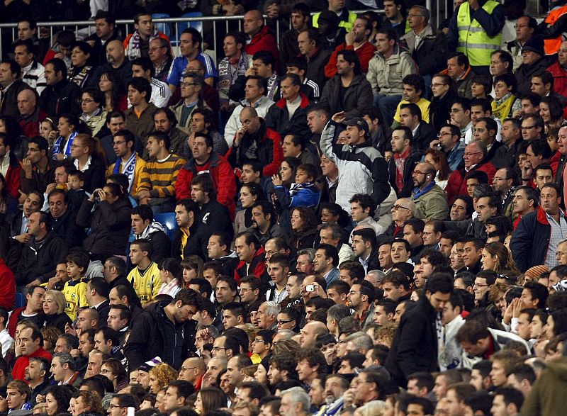 El Bernabéu se ha llenado para recibir al Alcorcón.