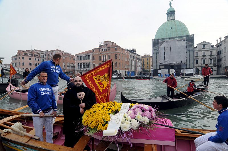 'FUNERAL' DE VENECIA