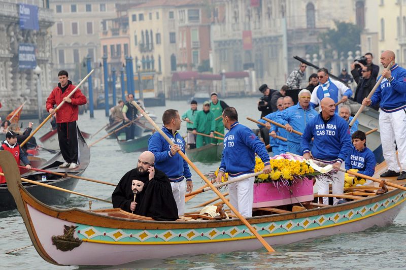 'FUNERAL' DE VENECIA