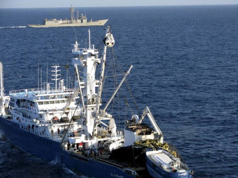 LOS PIRATAS LIBERAN EL "ALAKRANA" DESPUÉS DE 47 DÍAS DE SECUESTRO 