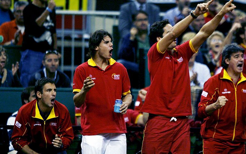 Los miembros del equipo español no han sido menos y también han dado ánimos a Ferrer.