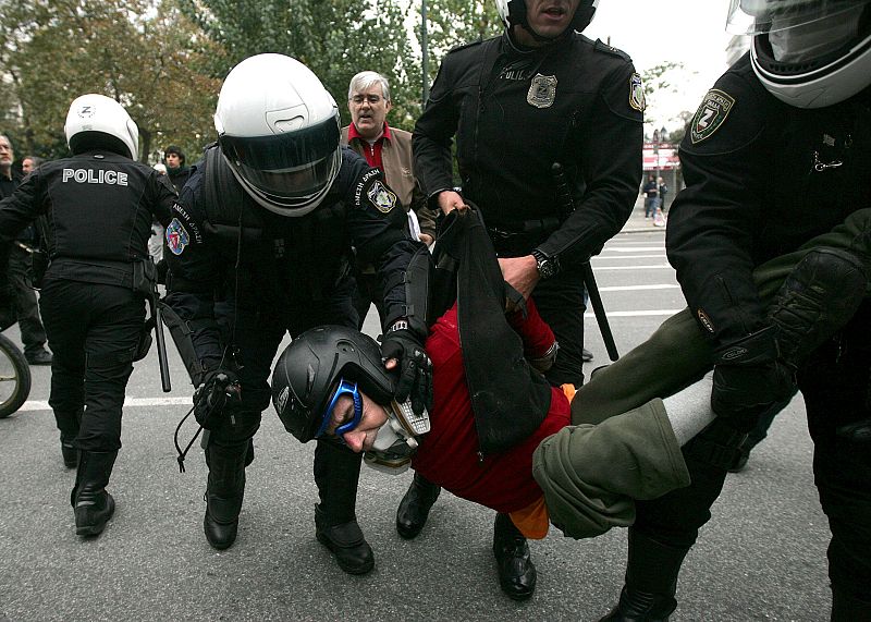 MANIFESTACIÓN POR EL ANIVERSARIO DEL ASESINATO DE UN ADOLESCENTE POR PARTE DE LA POLICIA