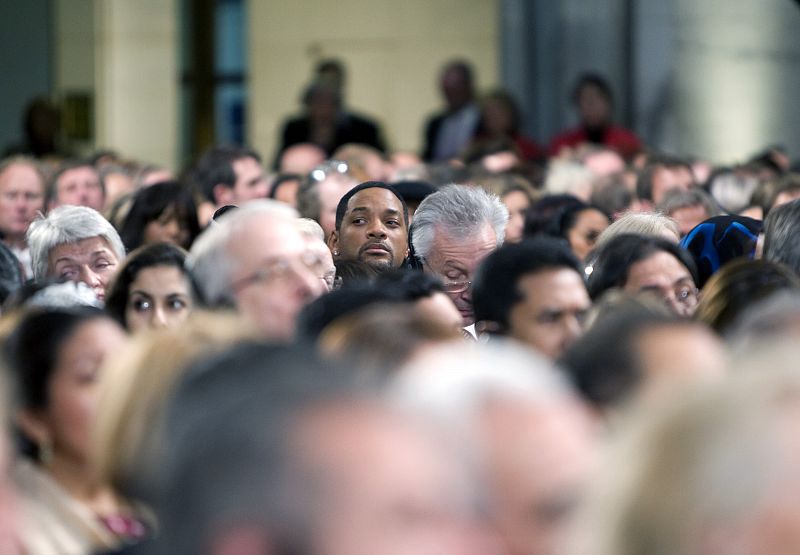 El famoso actor americano, Will Smith, en medio de la multitud que ha acudido hasta Oslo para ver a Obama recoger el Premio Nobel de la Paz.