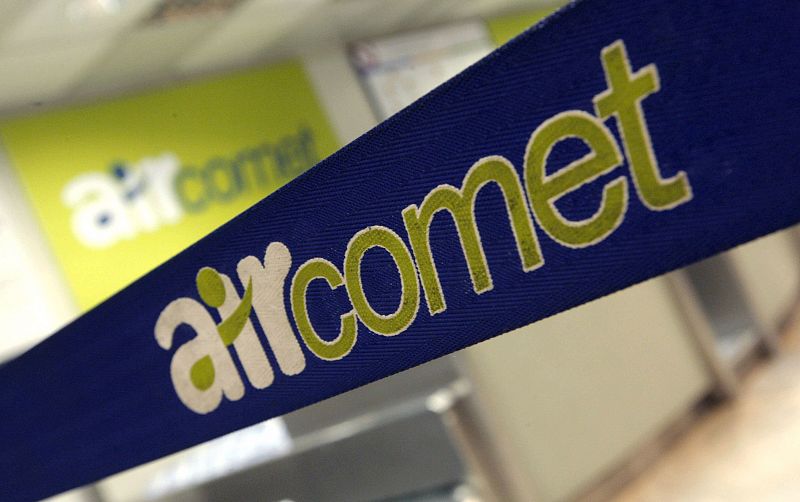 AIR COMET ECHA EL CIERRE POR NO PODER AFRONTAR SU DEUDA