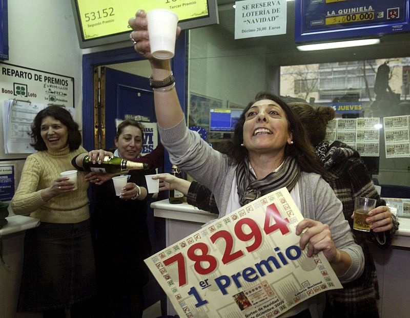 En el centro de Madrid se ha vendido el número  78.294, agraciado con el Gordo de Navidad, con tres millones de euros a la serie.