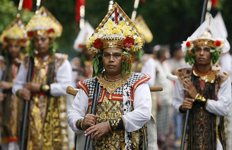 CEEBRACIONES POR EL NUEVO AÑO EN DENPASAR