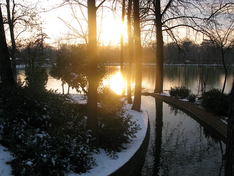 Atardecer desde el estanque del Retiro
