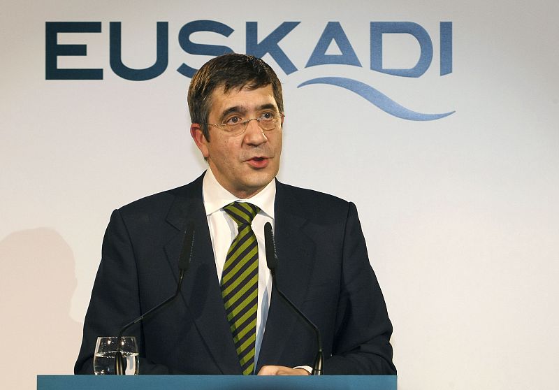 EL LEHENDAKARI PRESENTA LA NUEVA IMAGEN DE EUSKADI, MÁS VANGUARDISTA Y SENCILLA