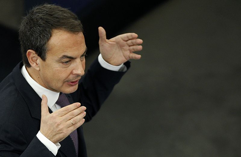 Spain's Prime Minister Zapatero addresses the European Parliament in Strasbourg