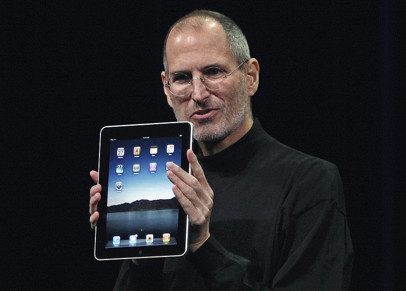 Steve Jobs desvela finalmente el ansiado tablet