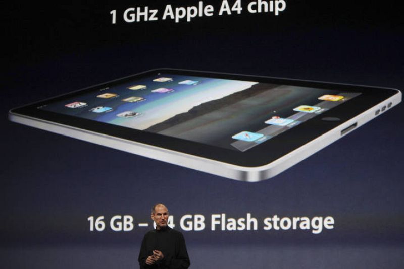 La pantalla mide 9,7 pulgadas y es de tipo IPS, totalmente capacitiva y multitouch