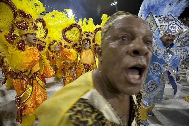 Brasil, a ritmo de Carnaval