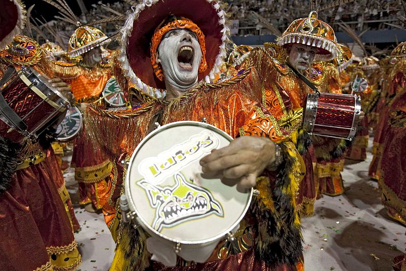 Brasil, a ritmo de Carnaval