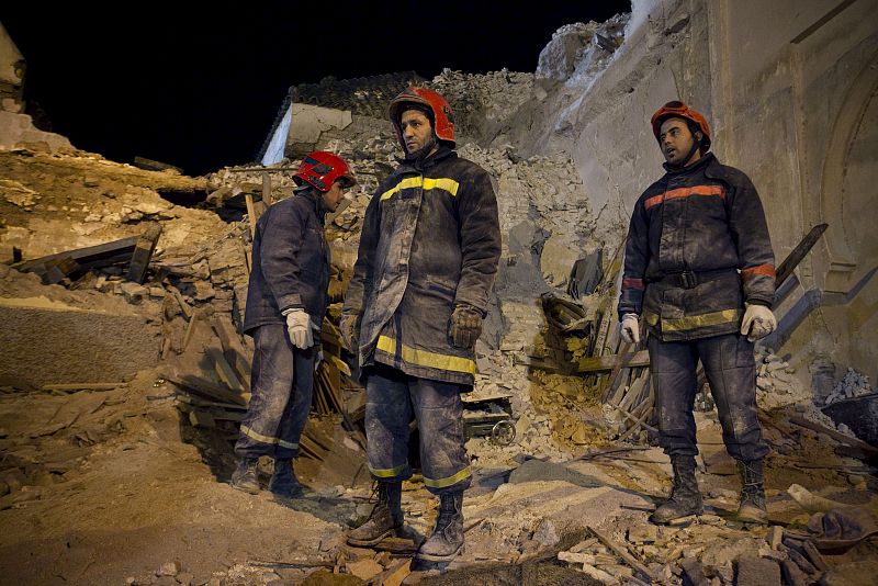 AL MENOS 36 MUERTOS AL DERRUMBARSE EL MINARETE DE UNA MEZQUITA EN MARRUECOS