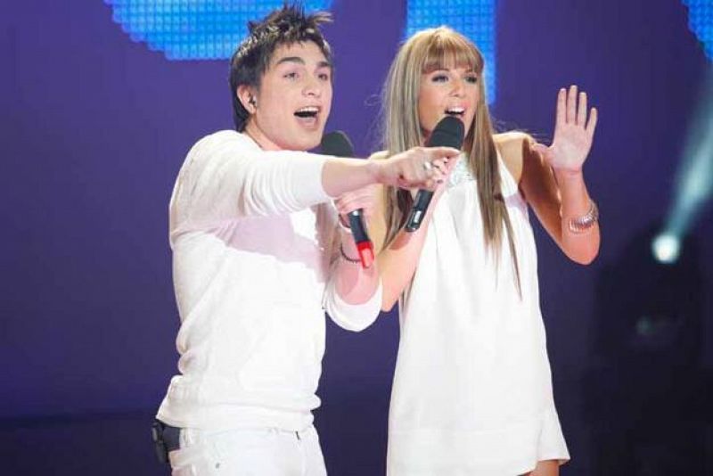 Eurovisión 2010 - Samuel y Patricia