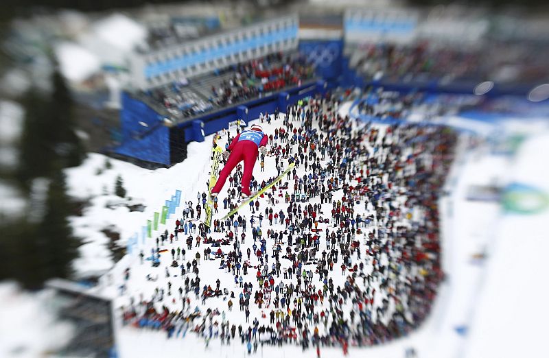 El alemán Frenzel volando.