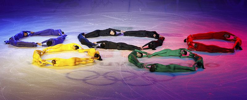 Actuación durante la Gala de exhibición del Patinaje.