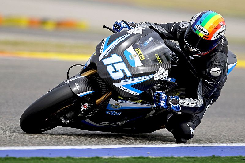 El piloto sanmarinense de Moto2 del equipo Scot Racing Team, Alex de Angelis.