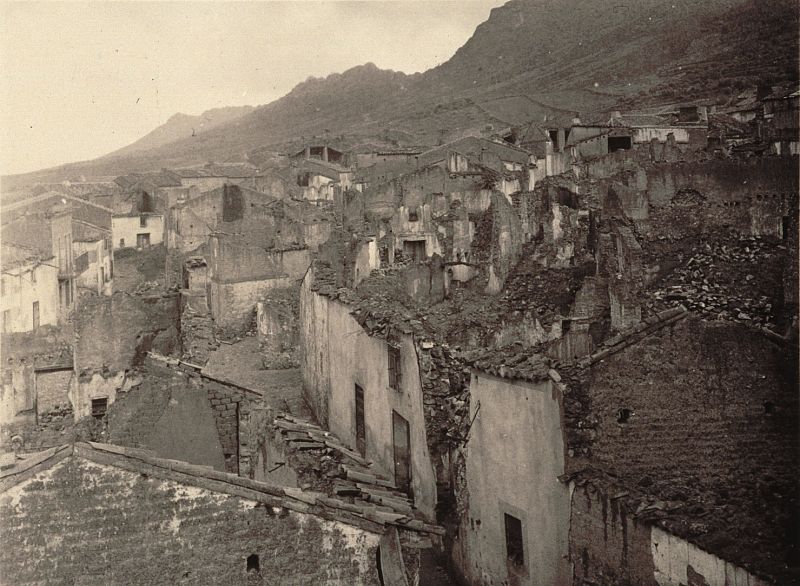 Volver con... Estopa a Zarza Capilla 01