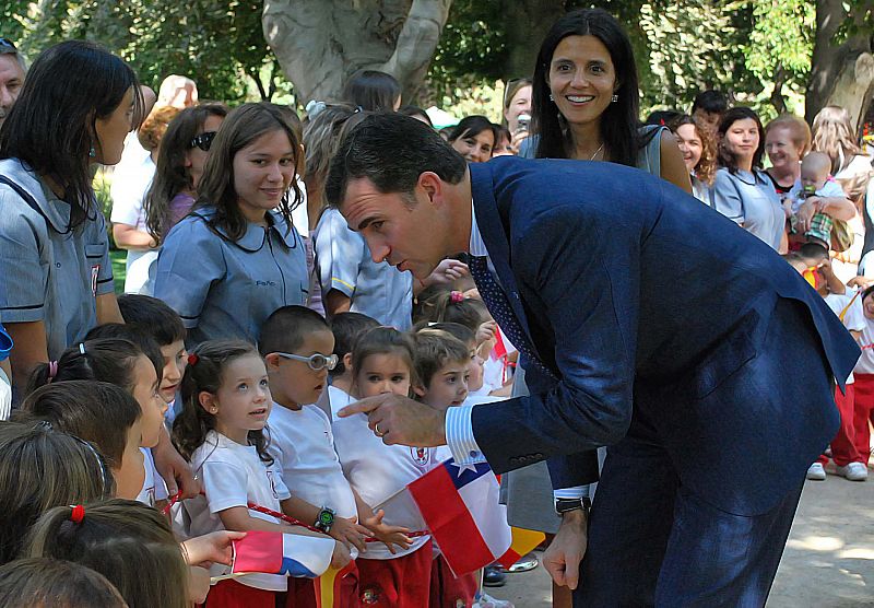 EL PRÍNCIPE FELIPE DE BORBÓN SE REUNE CON LA COLECTIVIDAD ESPAÑOLA EN SANTIAGO DE CHILE