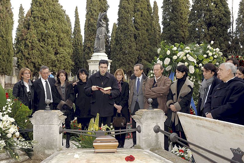 ENTIERRO DE MIGUEL DELIBES