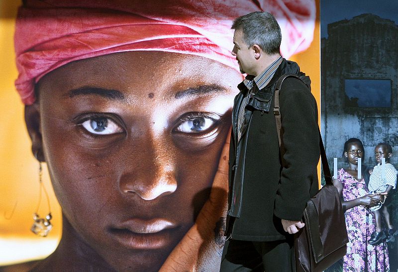 ISABEL MUÑOZ- EXPOSICION FOTOGRAFIAS-