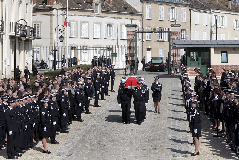 FUNERAL POR VÍCTIMA DE ETA