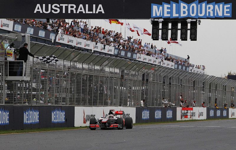 Jenson Button vio la bandera a cuadros como ganador del GP de Australia, escenario donde ya consiguió la victoria en 2009.